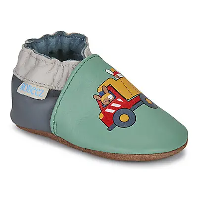 Robeez PLAYING YARD boys's Children's Slippers in Green