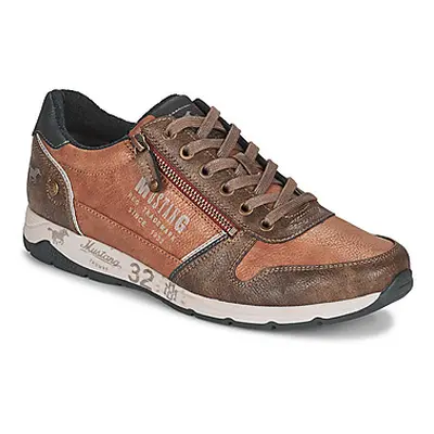 Mustang BRICA men's Shoes (Trainers) in Brown