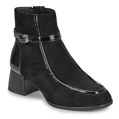 Tamaris SCORIS women's Low Ankle Boots in Black