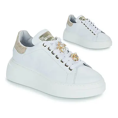 Meline LO247-ACC-P9096 women's Shoes (Trainers) in White