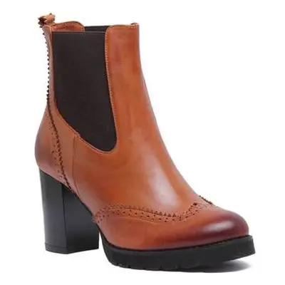 Justinreess England Alice women's Boots in Brown