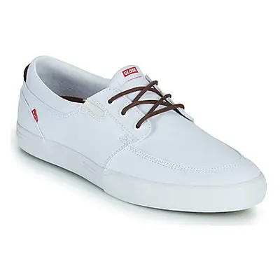 Globe ATTIC men's Shoes (Trainers) in White