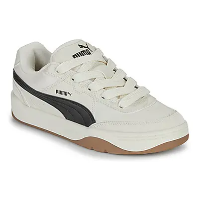 Puma Park Lifestyle SK8 men's Shoes (Trainers) in Black