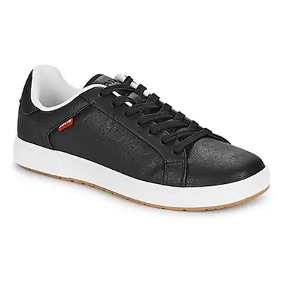 Levis PIPER men's Shoes (Trainers) in Black