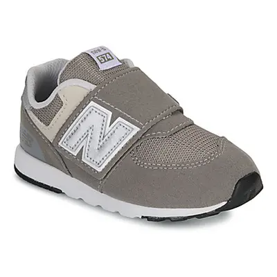 New Balance 574 girls's Children's Shoes (Trainers) in Grey