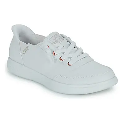 Skechers SLIP-INS: BOBS SKIP CUTE - B CUTE SWEET women's Shoes (Trainers) in White