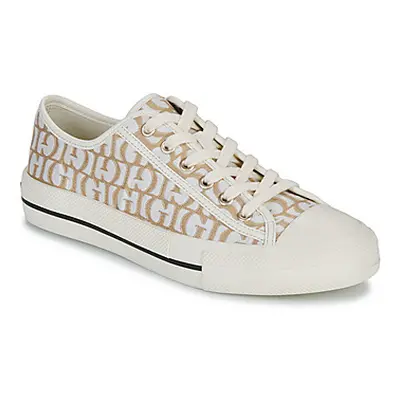 Guess CAREY women's Shoes (Trainers) in Beige