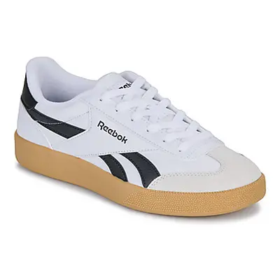 Reebok Classic SMASH EDGE men's Shoes (Trainers) in White