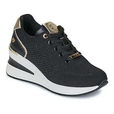 Xti 143721 women's Shoes (Trainers) in Black