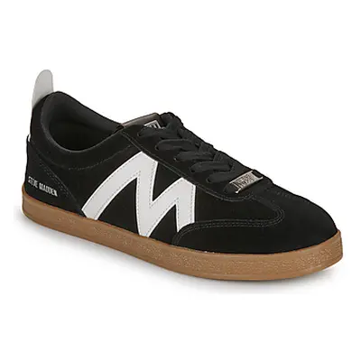 Steve Madden DEGREE women's Shoes (Trainers) in Black