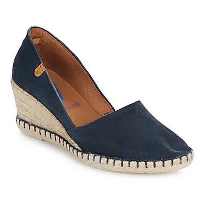 Verbenas MAMEN SERRAJE women's Espadrilles / Casual Shoes in Marine