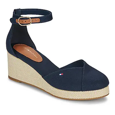 Tommy Hilfiger FLAG CLOSED TOE MID WEDGE ESPAD women's Sandals in Marine