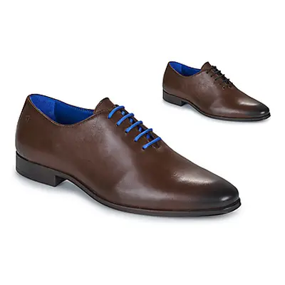 Carlington ONIE men's Smart / Formal Shoes in Brown