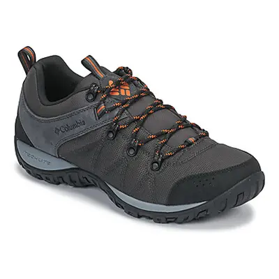 Columbia PEAKFREAK VENTURE LT men's Walking Boots in Grey