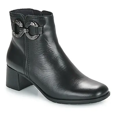 Dorking IKIA women's Low Ankle Boots in Black