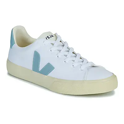 Veja CAMPO CANVAS women's Shoes (Trainers) in White