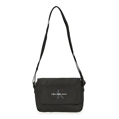 Calvin Klein Jeans SPORT ESSENTIALS UT FLAP CB22 men's Shoulder Bag in Black