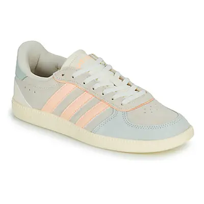 Adidas BREAKNET SLEEK women's Shoes (Trainers) in Beige