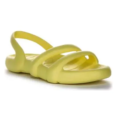 Camper Kobarah Flat women's Sandals in Yellow