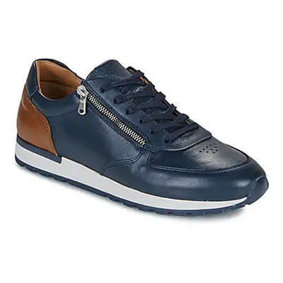 Casual Attitude BILANO men's Shoes (Trainers) in Blue