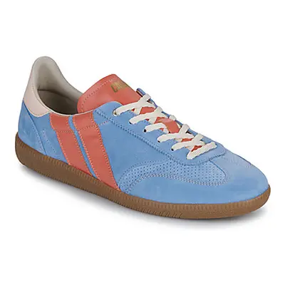 Caval PULSE men's Shoes (Trainers) in Blue