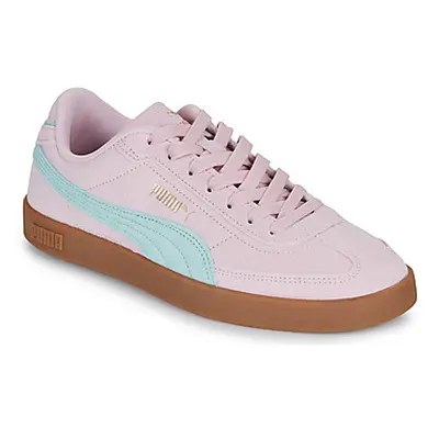 Puma Club II Era Suede women's Shoes (Trainers) in Pink