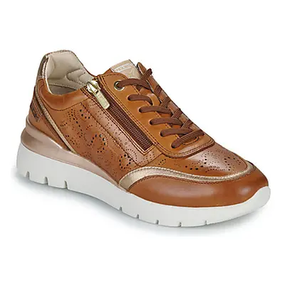 Pikolinos CANTABRIA W4R women's Shoes (Trainers) in Brown