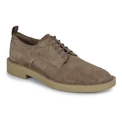 Clarks MARTOCK LACE men's Casual Shoes in Brown