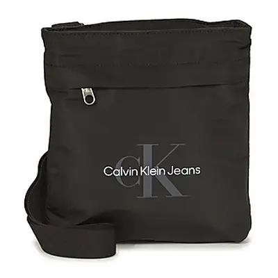 Calvin Klein Jeans SPORT ESSENTIALS FLATPACK 18 men's Pouch in Black