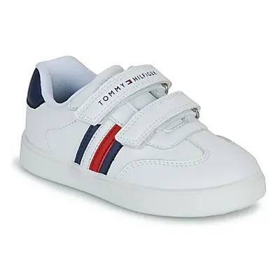 Tommy Hilfiger LOGAN boys's Children's Shoes (Trainers) in White