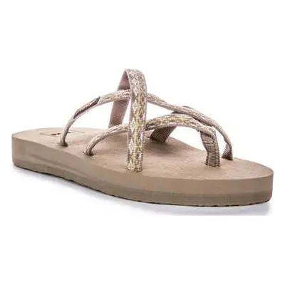 Teva Olowahu women's Sliders in Beige