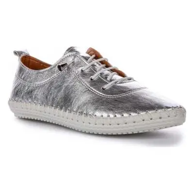 Justinreess England Lexi 2 women's Slip-ons (Shoes) in Silver