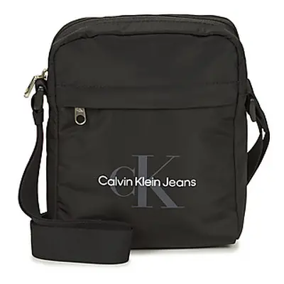 Calvin Klein Jeans SPORT ESSENTIALS REPORTER 18 men's Pouch in Black