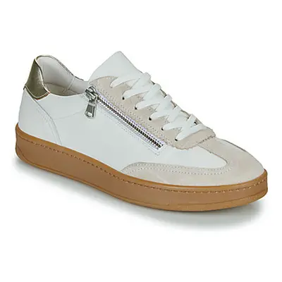 Casual Attitude TILANA women's Shoes (Trainers) in White