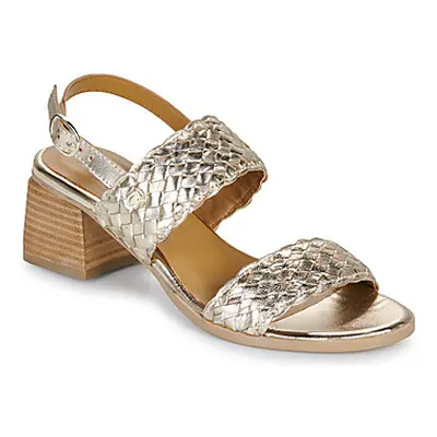 Carmela 162381 women's Sandals in Gold