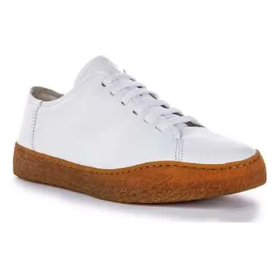 Camper Peu Terreno Shoes men's Trainers in White