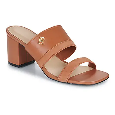 Tommy Hilfiger LEATHER SUEDE BLOCK HEEL MULE women's Sandals in Brown