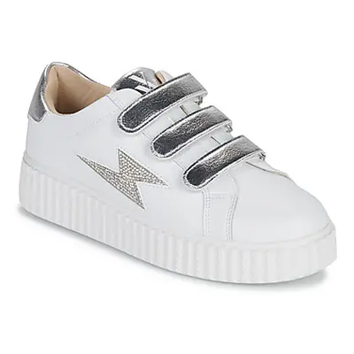 Vanessa Wu KANDIA women's Shoes (Trainers) in White