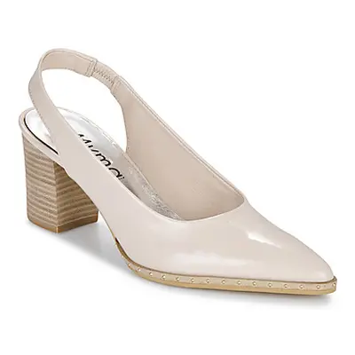 Myma - women's Court Shoes in Beige