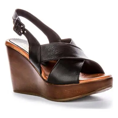 Justinreess England Justinreess Women Wooden Wedge Soft Black Leather Sandal women's Sandals in 