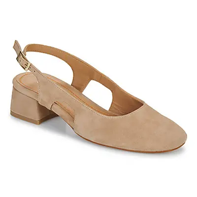 JB Martin VICOLA women's Court Shoes in Beige