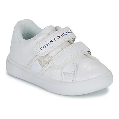 Tommy Hilfiger LOGAN girls's Children's Shoes (Trainers) in White