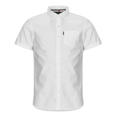 Superdry OXFORD ESSENTIAL men's Short sleeved Shirt in White