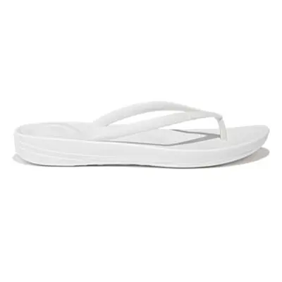 FitFlop IQUSHION ERGONOMIC women's Flip flops / Sandals (Shoes) in White