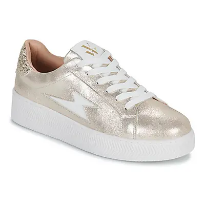 Vanessa Wu ELODIE women's Shoes (Trainers) in Gold