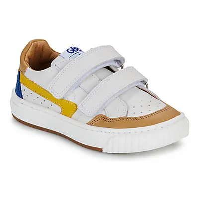 GBB MESMIN boys's Children's Shoes (Trainers) in White