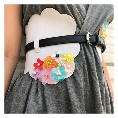 Scalloped Floral Cloud Belt