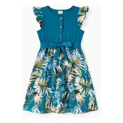 Family Matching All Over Floral Print Blue V Neck Ruffle Dresses and Short-sleeve Splicing T-shi