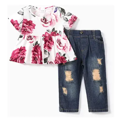 2pcs Baby Girl 95% Cotton Denim Ripped Jeans and Floral Print Short-sleeve Top Set (Loose-fit)