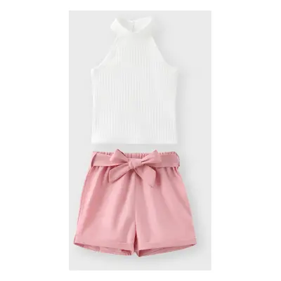 2pcs Baby Girl Keyhole Back Halter Top and Roll Up Hem Shorts Set